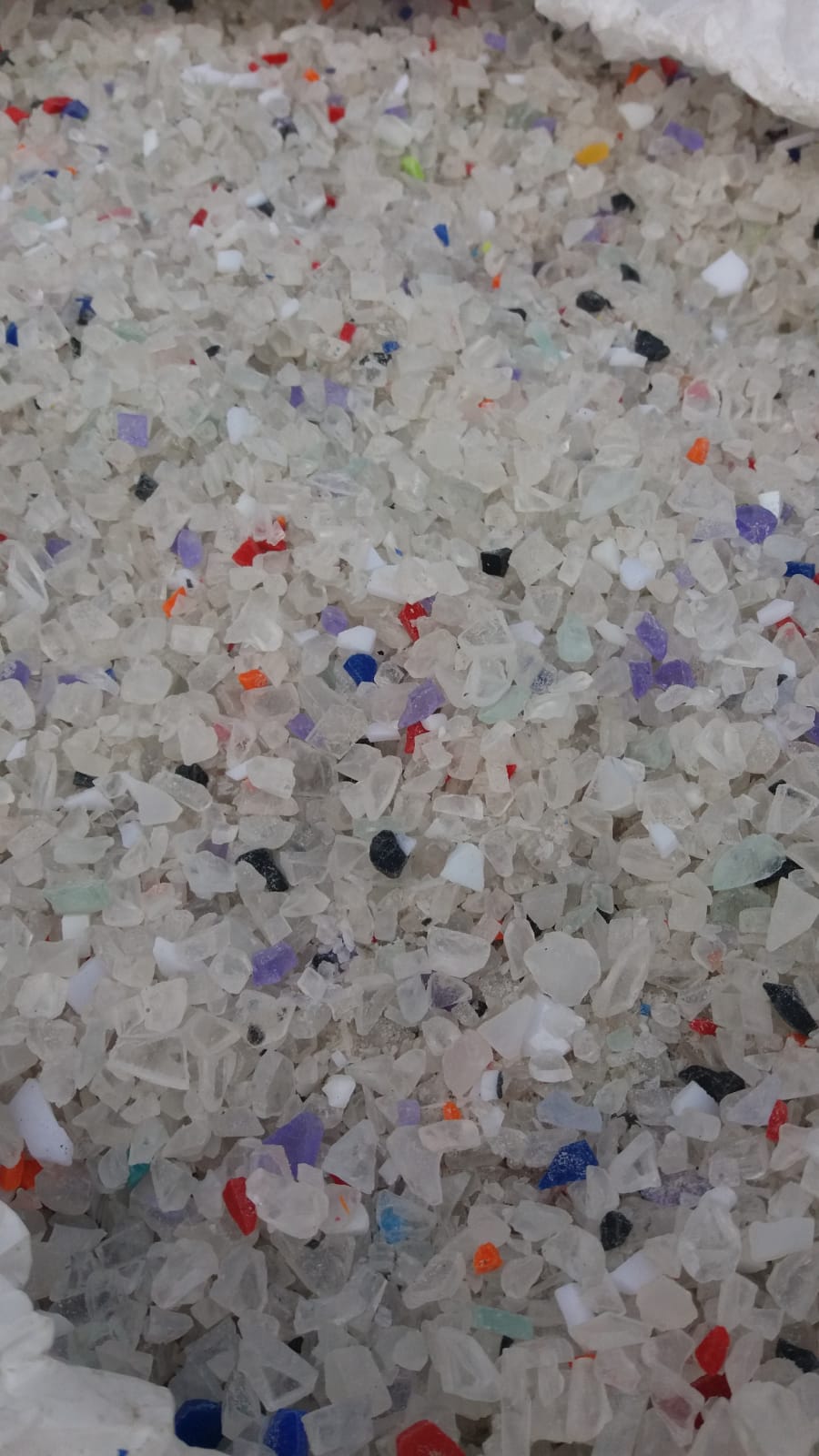 Acrylic Sheet Scrap Regrind (PMMA) - Image 4